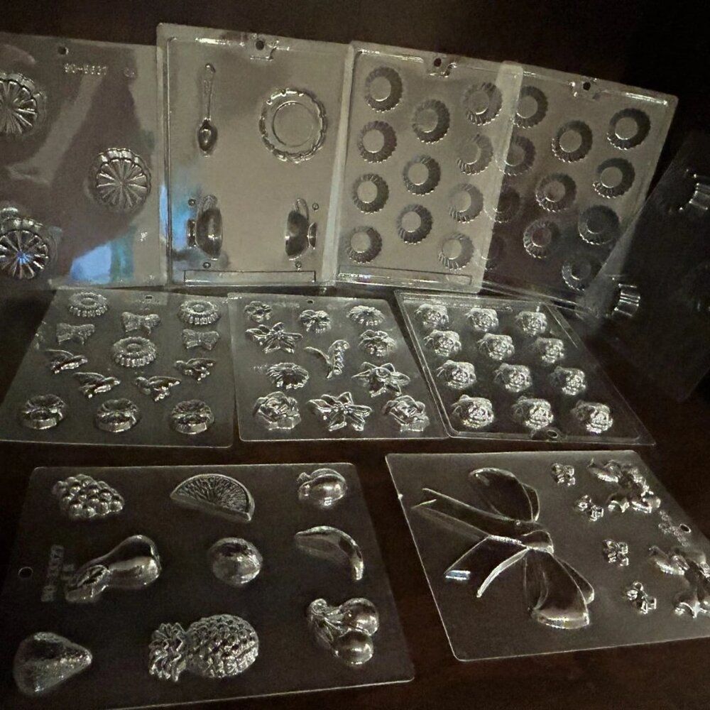 10-Piece Variety Set of Clear Chocolate Candy Molds – Floral, Fruit, and Bow